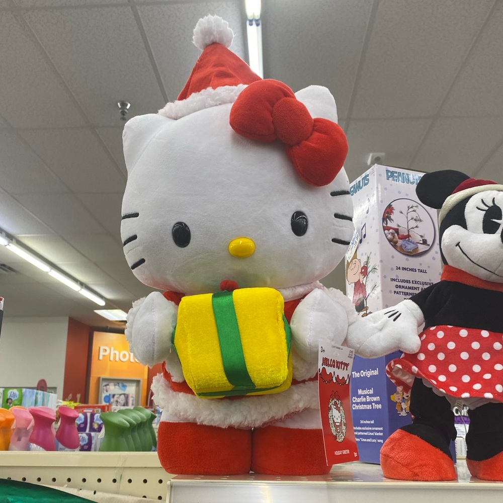 NWT Hello Kitty holiday greeter